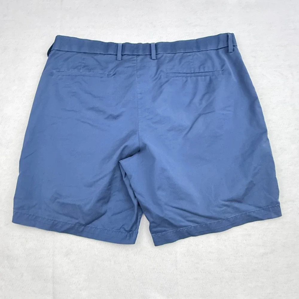 Banana Republic Core Temp Short Mens 38 Blue Chino Casual Lightweight Stretch